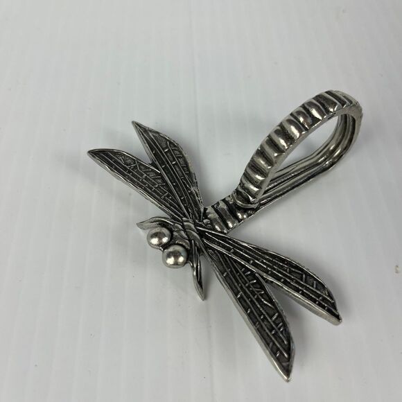 Pier 1 Imports Set Of 2 Dragonfly Napkin Rings Silver Pewter Spring - Picture 2 of 7